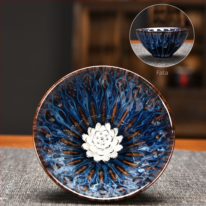 Ceșcuță de ceai din ceramică Jian ware, cu motiv lotus auriu și argintiu
