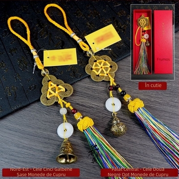 Pandantiv decorativ din cupru, nod chinezesc, lucrat manual, pentru anul calului 2026: nouă norocuri purpurii de foc, cinci amulete galbene, două amulete negre, plus șase și opt monede de cupru.