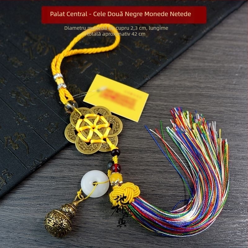 Pandantiv decorativ din cupru, nod chinezesc, lucrat manual, pentru anul calului 2026: nouă norocuri purpurii de foc, cinci amulete galbene, două amulete negre, plus șase și opt monede de cupru.