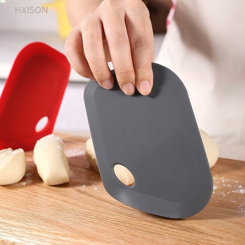 Spatulă din silicon cu plăcuță integrată pentru frământat și suport vertical pentru aluat și cremă