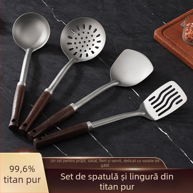 Set de ustensile din titan pur, cu mâner din lemn: spatulă pentru prăjit, lingură cu găuri, lingură de supă, patru piese