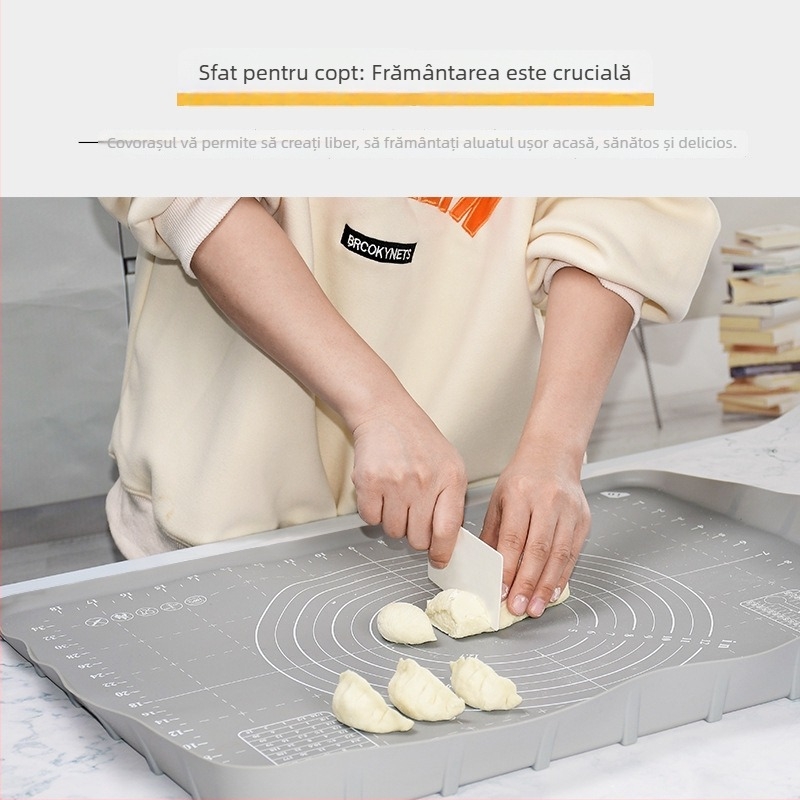 Covoraș din silicon gros pentru frământat și întins aluatul, izolație termică, antiaderent și antiderapant, suprafață de întins și tăiat cu scară de măsurare