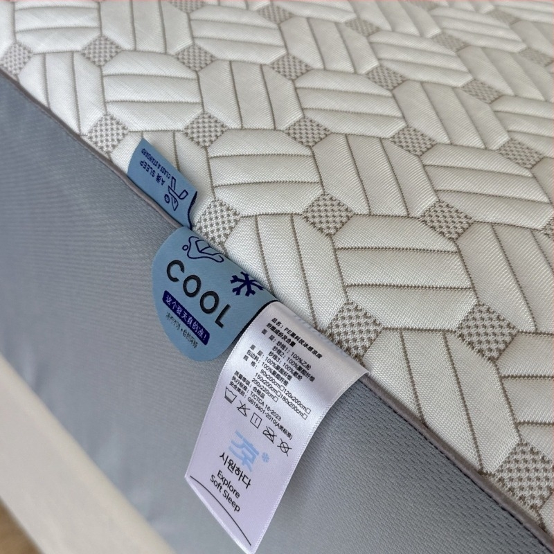 Tehnologie de răcire în stil coreean, covoraș PE moale de răcire, lavabil la mașină, covoraș ice silk, set de cearșafuri cu elastic, set de trei piese pentru pat de 1,8 m