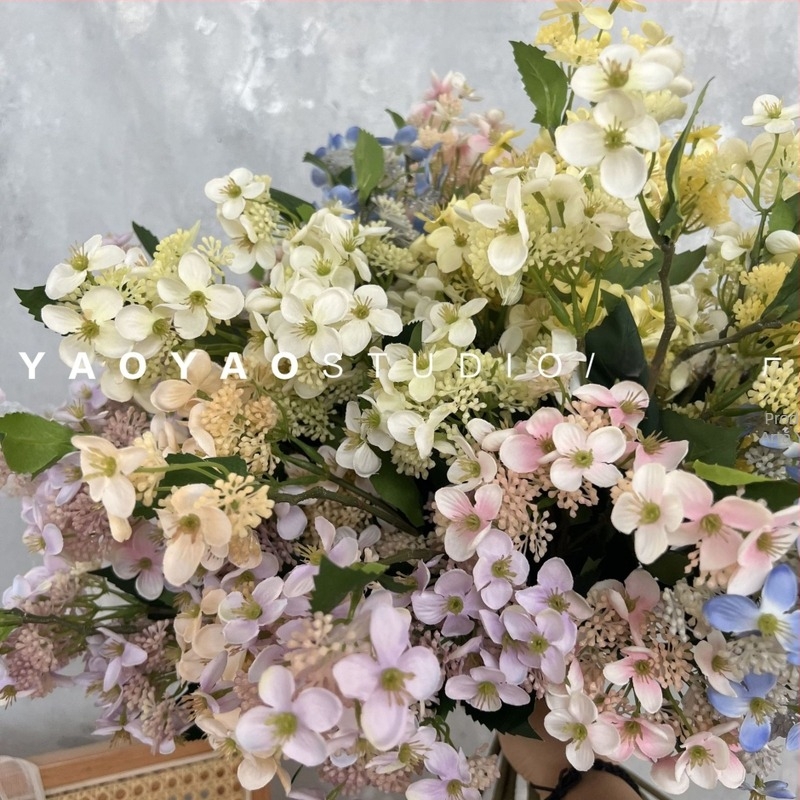 Hortensie mov artificiale pentru decor de acasă, decor de nuntă, recuzită pentru fotografie, living și masă