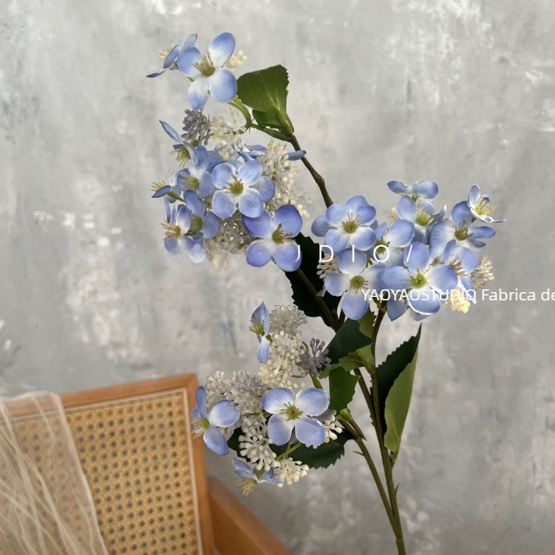 Hortensie mov artificiale pentru decor de acasă, decor de nuntă, recuzită pentru fotografie, living și masă