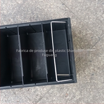 Cutie antistatice pentru materiale cu compartimente