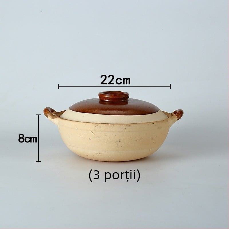 Oală caserolă ceramică din lut pentru gătit: orez în oală de lut, tăiței de orez, pui cu orez și terci