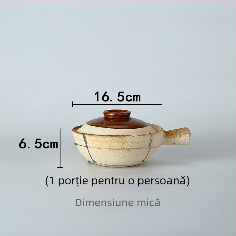 Oală caserolă ceramică din lut pentru gătit: orez în oală de lut, tăiței de orez, pui cu orez și terci
