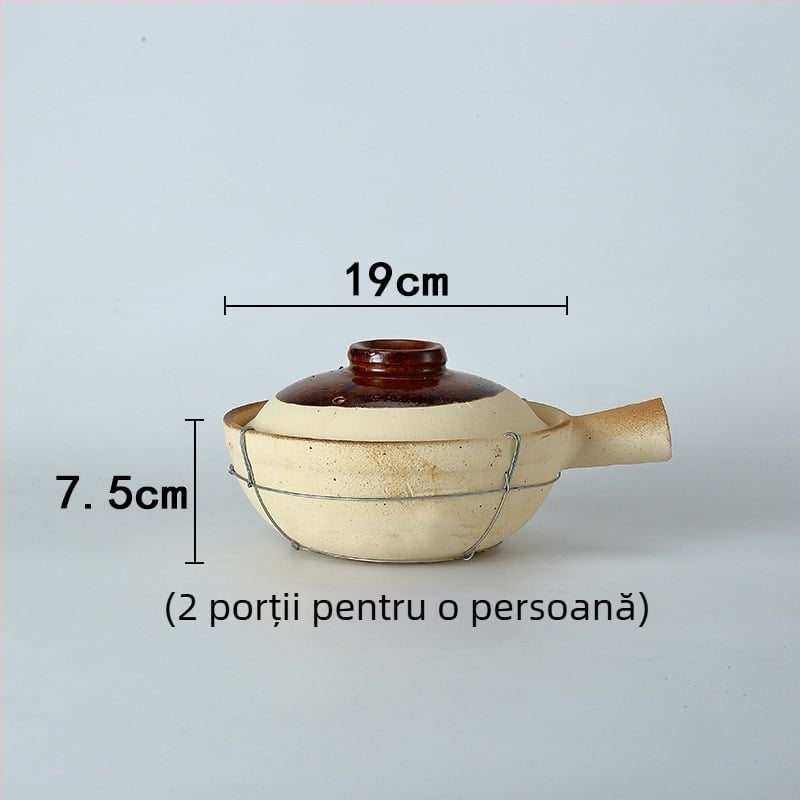 Oală caserolă ceramică din lut pentru gătit: orez în oală de lut, tăiței de orez, pui cu orez și terci