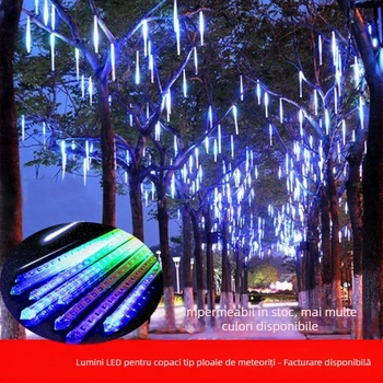 Lumini LED în ploaie de meteori pentru copaci – iluminare decorativă de exterior, colorată, rezistentă la apă