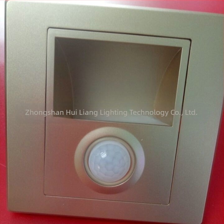 Lumină LED încastrată pentru coridor, lumină pentru trepte în colț, 86×86 mm, senzor infraroșu, 1W