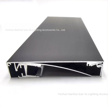 GY8016 Kit carcasă LED pentru bandă în canal de aluminiu pentru plintă — aluminiu 6063, anodizat, decor birou