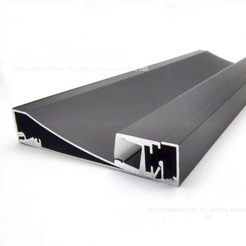 GY8016 Kit carcasă LED pentru bandă în canal de aluminiu pentru plintă — aluminiu 6063, anodizat, decor birou