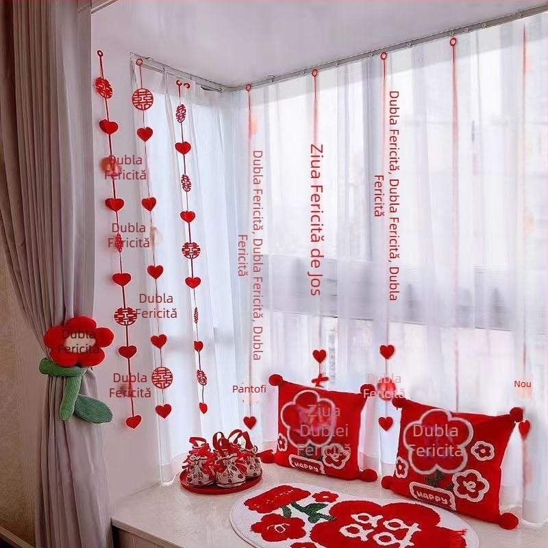 Set decor pentru nuntă pentru sufragerie și dormitor: ghirlande, perdele și ornament suspendat cu simbolul fericirii pentru cadrul ușii