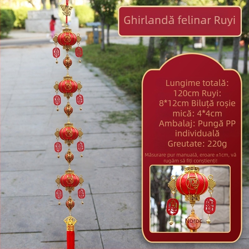 Șir de felinare roșii în stil nou, bile roșii lucioase din satin – decorațiuni festive pentru Anul Nou Chinezesc