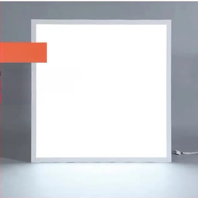 Panou LED încastrat pentru tavan 600x600, lumină neutră și caldă, trei nuanțe de temperatură a luminii, placă din gips-carton cu lână minerală, cadru din aluminiu.