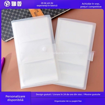 Mapă A6 cu trei compartimente, pagini fixe, suport transparent mat pentru carduri, pentru identități de birou și studenți