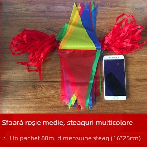 Steaguri triunghiulare colorate pe șnur pentru decor la nuntă și ziua de naștere
