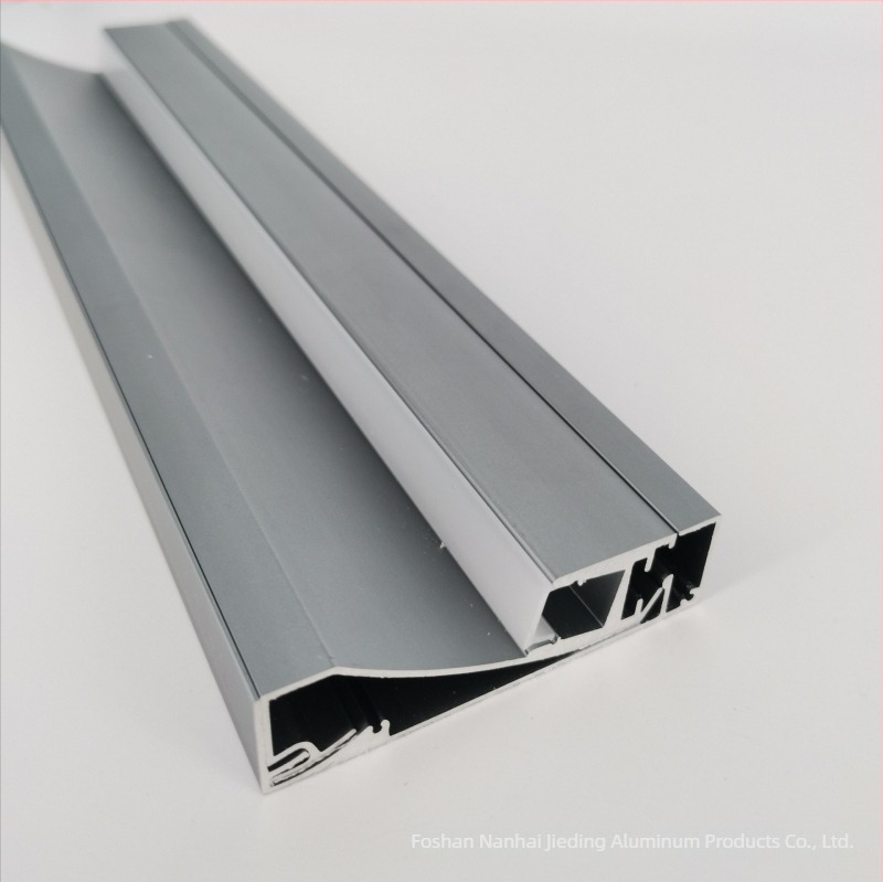 Corp LED pentru plintă cu montaj ascuns — kit profil din aluminiu