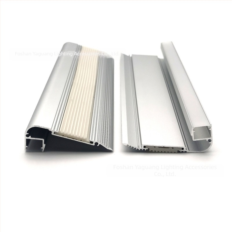 Canal de iluminare pentru trepte cu bandă antiderapantă din silicon moale și kit de canal din aluminiu