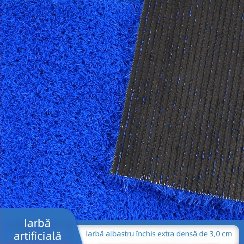 Gazon artificial albastru închis pentru grădinițe, spații de joacă și împrejmuiri de șantier – decor exterior peisaj.