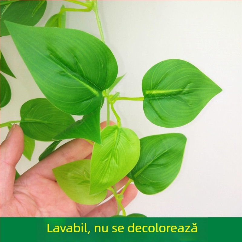 Plantă artificială pentru perete – decor cu frunze false și viță
