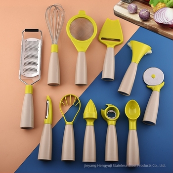 Set de unelte de bucătărie din oțel inoxidabil și PP – rotiță de pizza, tel pentru ouă, răzător de brânză, tăietor de papaya, strecurător pentru coacere