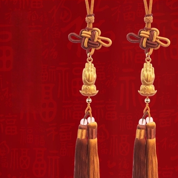 Pandantiv pentru mașină cu nod chinezesc bi-color, cu ciucuri, mână Budha în formă de lotus