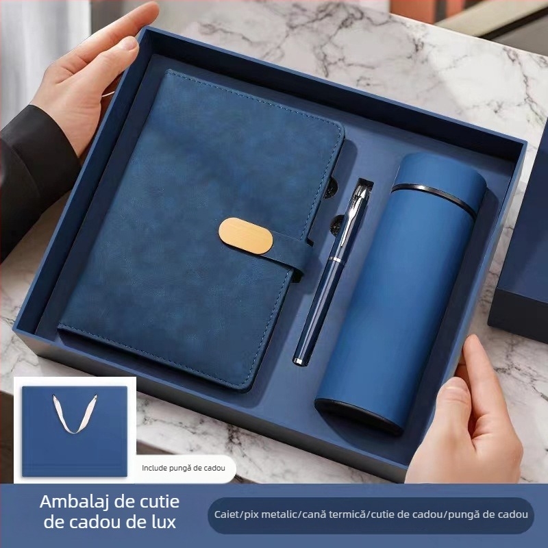Caiet cu logo personalizat, set cadou corporativ într-o cutie de lux, format A5