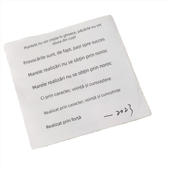 Caiet gol în nuanță naturală de lemn, foi de notițe care se rup, pentru liceu și facultate, utilizare la birou.