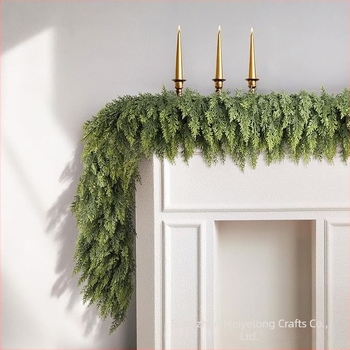 Plante artificiale Norfolk Island pine, liane flexibile din cauciuc, decor de Crăciun pentru șemineu, ornamente de agățat