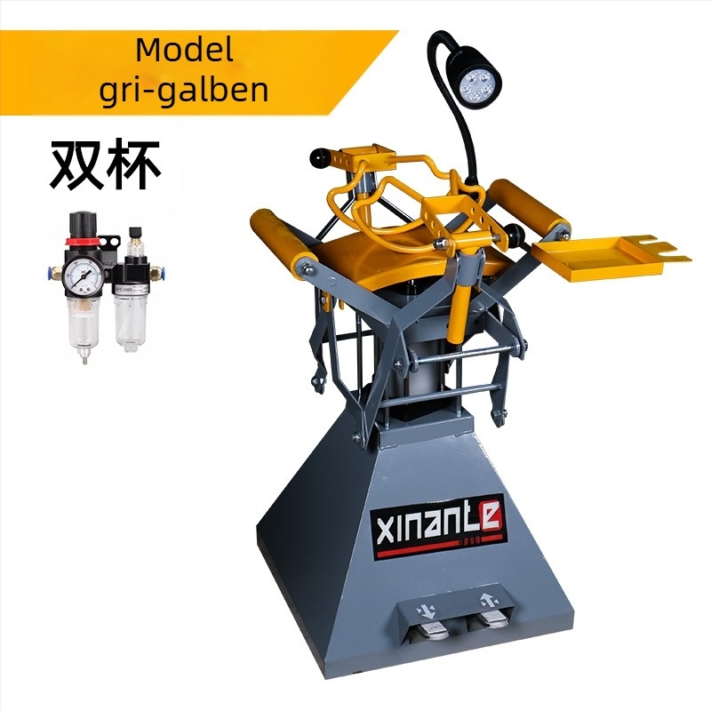 Extensor pneumatic pentru anvelope, acționat prin pedala — unealtă pentru demontarea și montarea anvelopelor