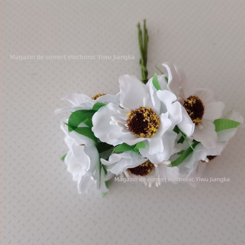 Set de flori artificiale pentru nuntă, cu Daisy, Gerbera și Sunflower — buchet din satin, diademă, garlandă de rattan, decor pentru cutii cu bomboane (72 de flori/pachet)