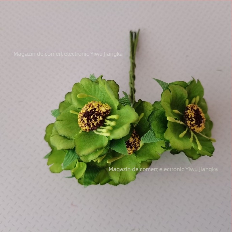 Set de flori artificiale pentru nuntă, cu Daisy, Gerbera și Sunflower — buchet din satin, diademă, garlandă de rattan, decor pentru cutii cu bomboane (72 de flori/pachet)