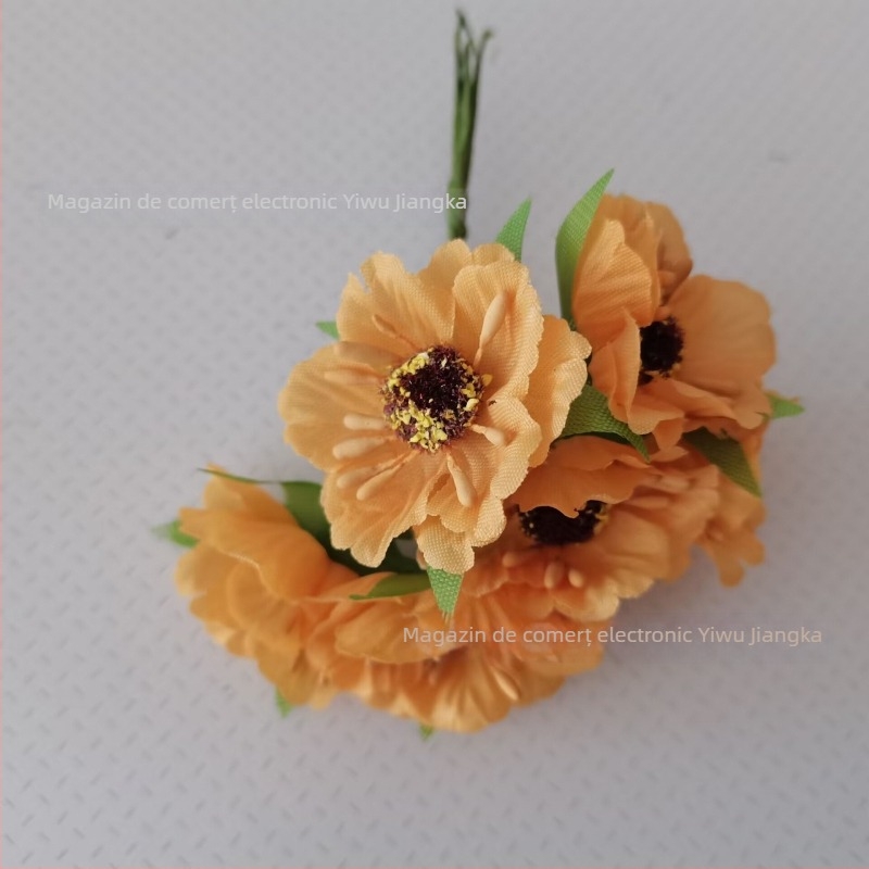 Set de flori artificiale pentru nuntă, cu Daisy, Gerbera și Sunflower — buchet din satin, diademă, garlandă de rattan, decor pentru cutii cu bomboane (72 de flori/pachet)