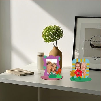 Ramă foto pătrată din lemn cu bază, inserție 3D în formă de inimă, ornament DIY graffiti