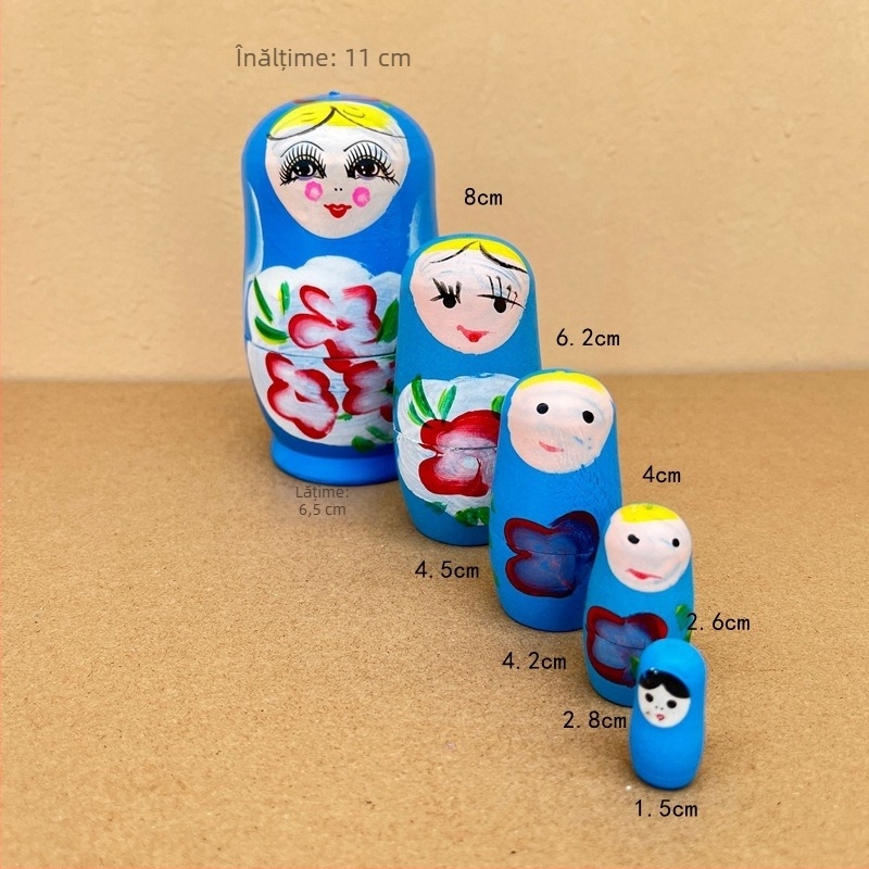 Matrioshka din lemn cu cinci straturi, pictată manual