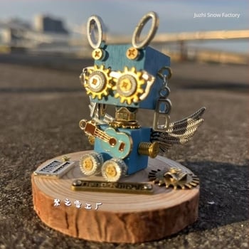 Proiect original: „Îngerul Albastru Mic” în stil cyberpunk — figurină robot cu abur, cadou de Anul Nou, piesă de artă de nișă, lucrată manual