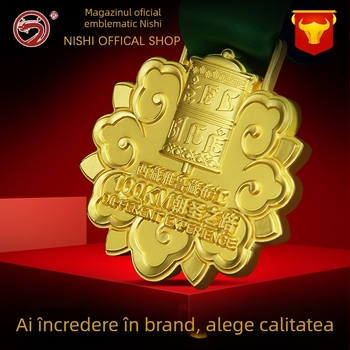 Medalie metalică personalizată, în formă, emailată, design decupat, premiu pentru maraton