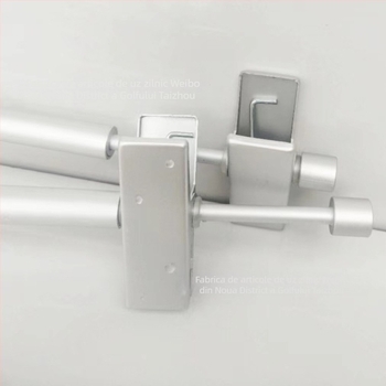 Umeraș din aliaj de aluminiu spațial cu clips pentru pantaloni și Hanfu — depozitare multifuncțională