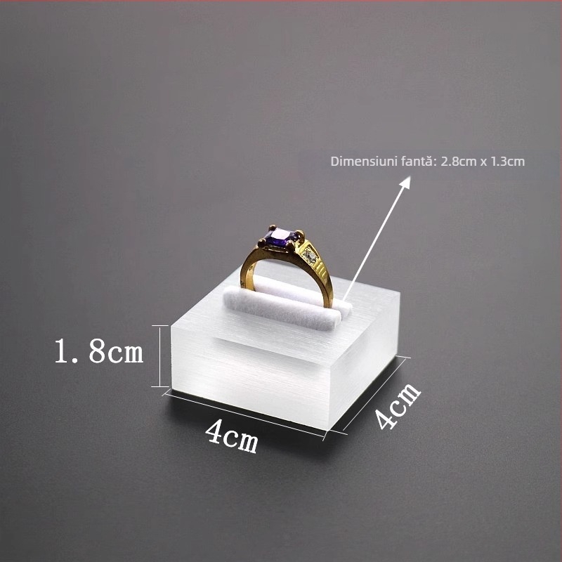 Suport acrilic pentru inele – expoziție bijuterii