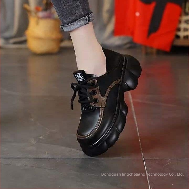 Loafers din piele în stil britanic pentru femei, primăvara 2025, negru, vârf rotund, toc gros, talpă antiderapantă