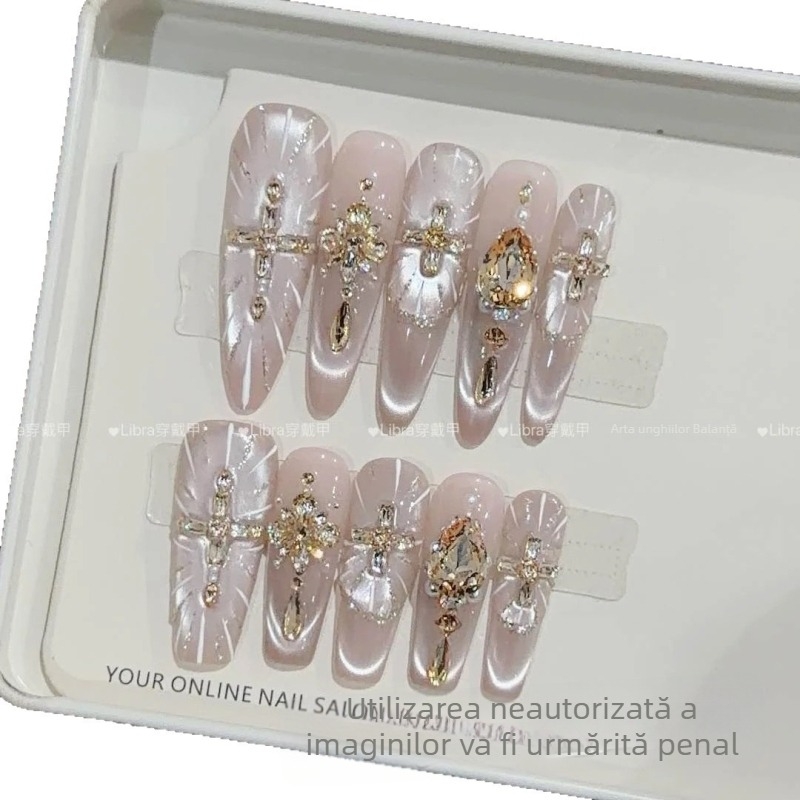 Divine Realm Radiance: Unghii cat-eye lucrate manual, de lux pentru purtare, artă elegantă a unghiilor în stil zână