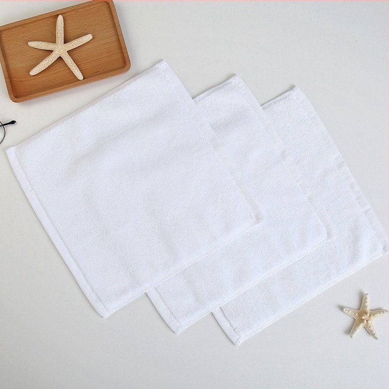 Prosoape mici din bumbac alb, pătrate, 30x30 cm, 60 g, pentru hoteluri, restaurante și grădinițe, cu broderie personalizată