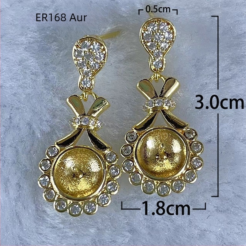 Cercei din perle placate cu aur 18K, culoare durabilă