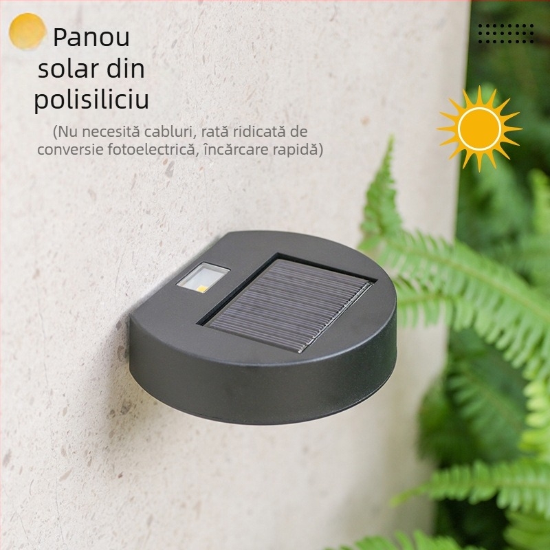 Lampă solară de perete pentru curte – iluminat decorativ exterior, cu iluminare în sus și în jos