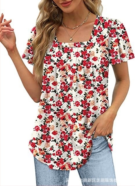 Tricou damă cu mâneci scurte, guler pătrat, tiv plisat în formă de coadă de pescăruș, imprimeu floral, poliester