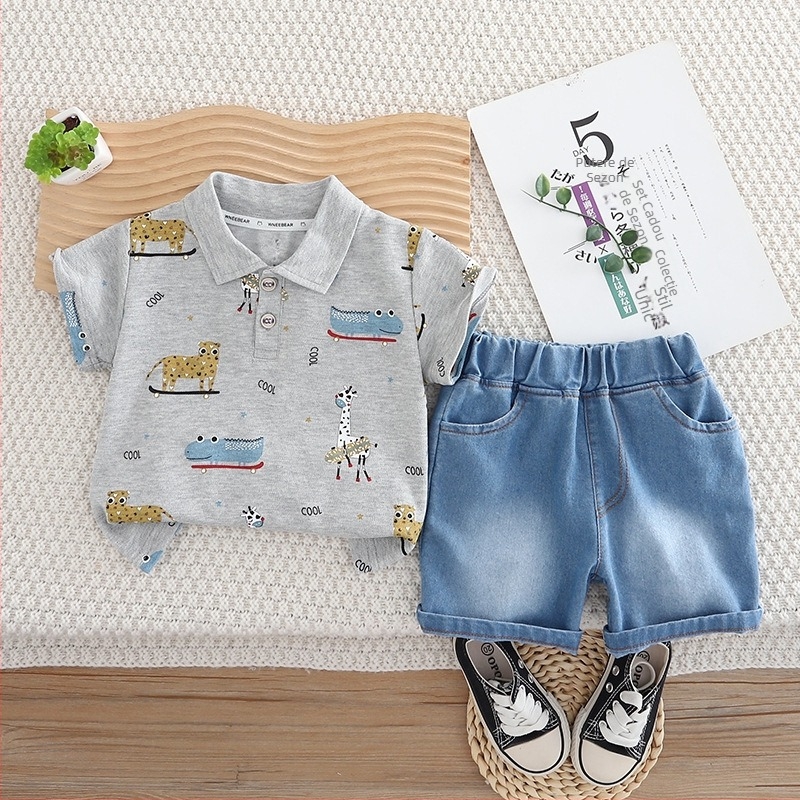 Set pentru băieți, două piese: tricou polo cu mânecă scurtă și șorturi, imprimeu animale desene animate, vară 2025, 1–3 ani