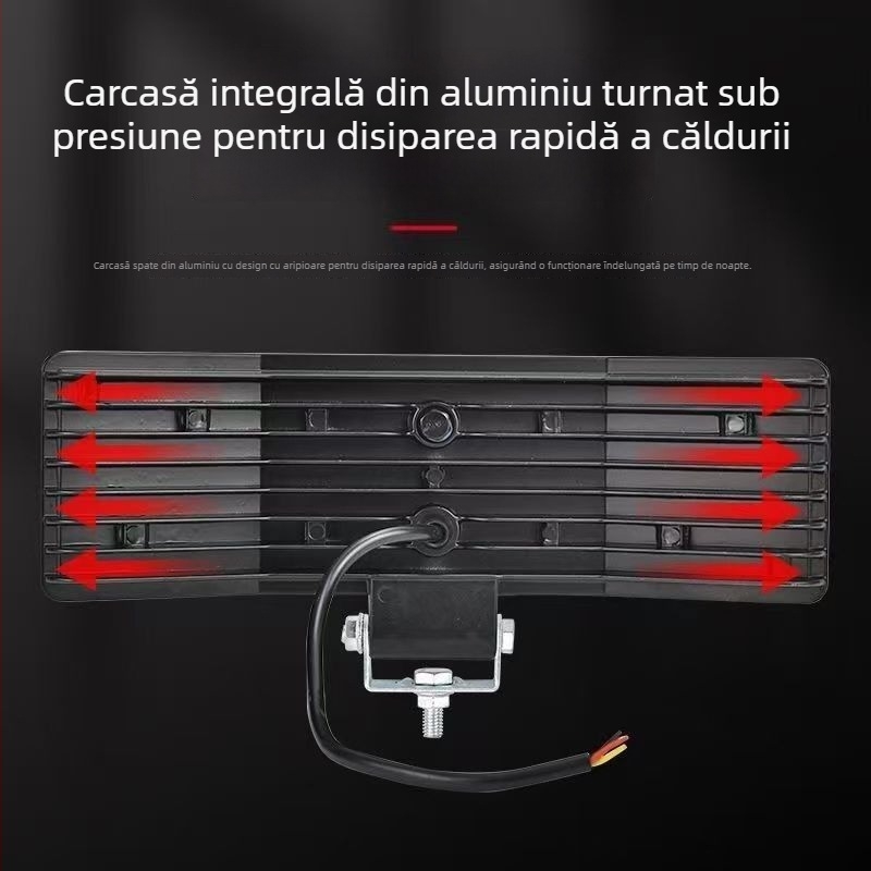 Spot LED cu trei fețe, 12V–24V, iluminare difuză și ultra-luminată pentru combine agricole, camioane și utilaje inginerești