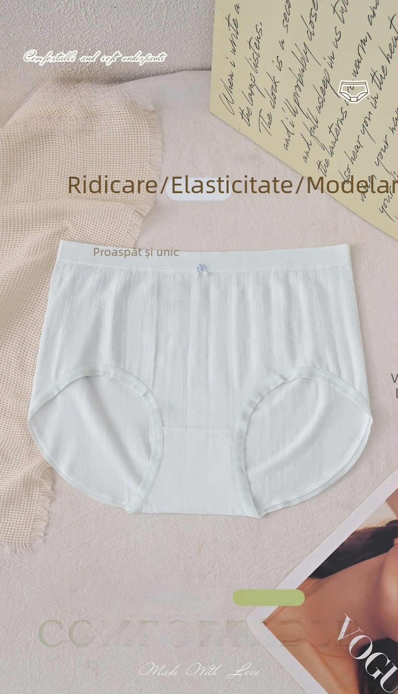 Set de 5 chiloți pentru femei într-o cutie cadou, din fibre de celuloză regenerată, cu gusset de mătase; culori candy, uscare rapidă, respirabile, antibacteriene.